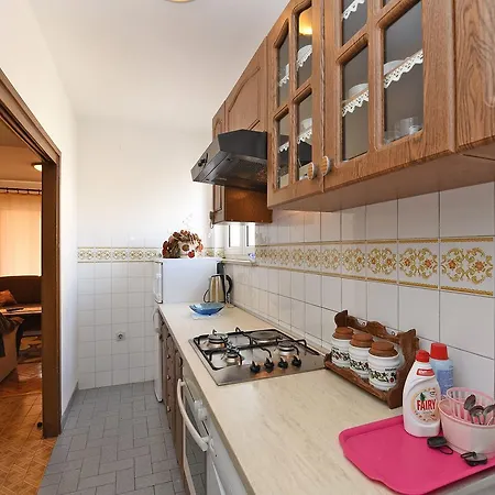 Luciano 621 Apartament *