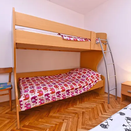Luciano 621 Rovinj