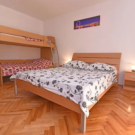 Luciano 621 Rovinj