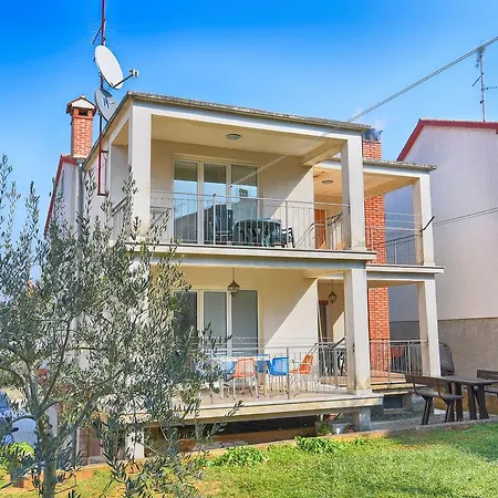 Luciano 621 * Rovinj